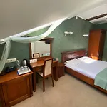 39 فندق