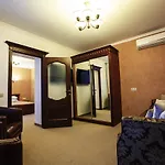 39 فندق